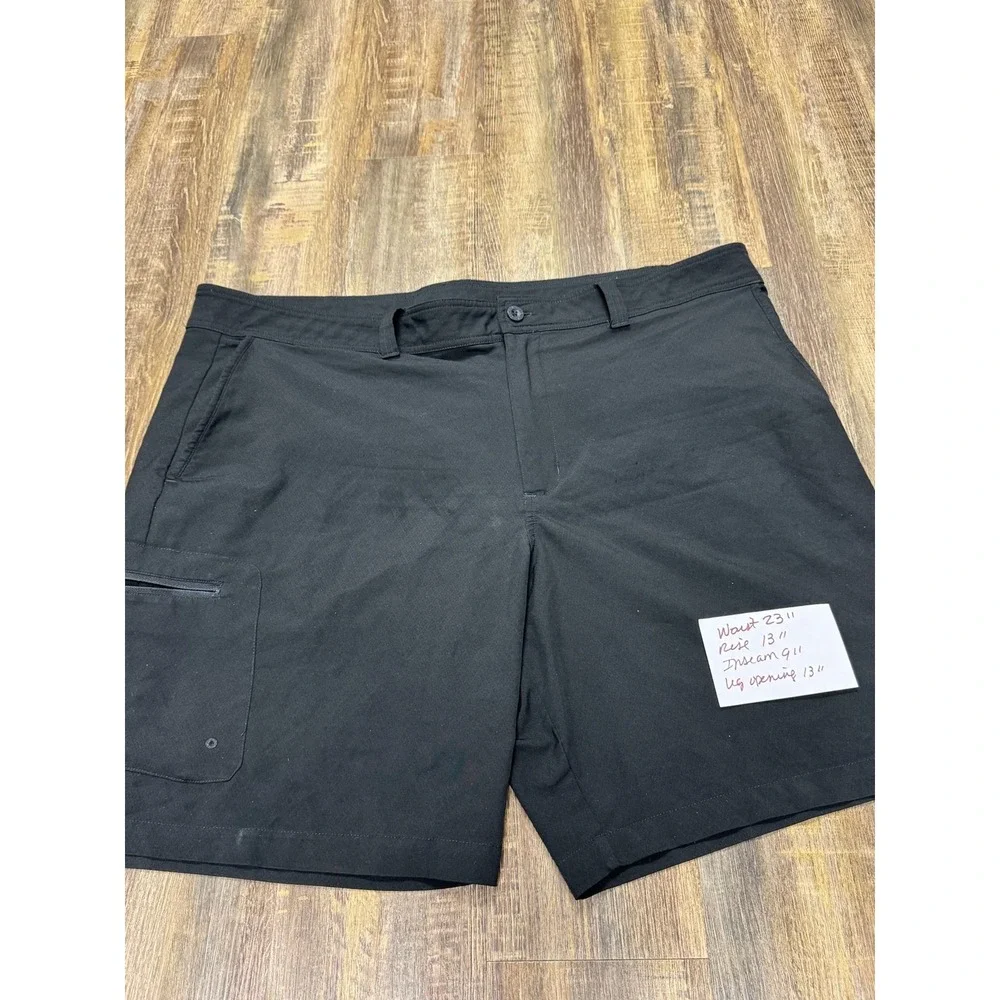 Magellan Outdoors Fish Gear Black Water Repellent Fishing Shorts‎ 44 SGMGMF5704